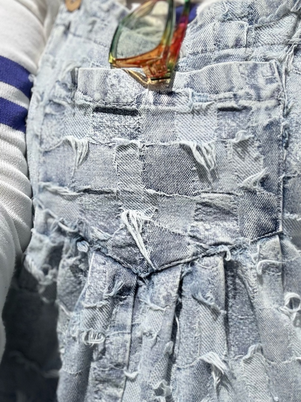 BiBi Light Wash Distressed Denim Wide-Leg Overalls fun vacation bbq weekender - Picture 6 of 6